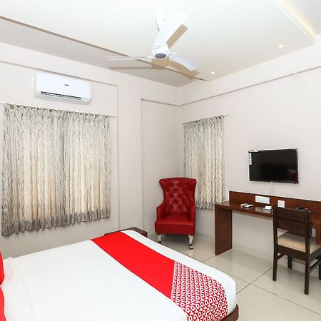 Oyo 15220 Jn Stay Maisur Dış mekan fotoğraf